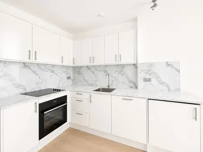 Gloucester Terrace, London W2 3DH