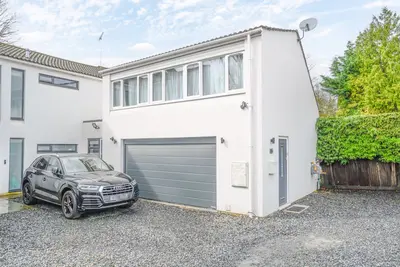 Hersham Road, Walton-On-Thames KT12 1JJ