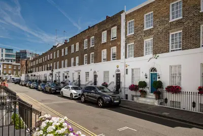 Montpelier Place, London, SW7 1HJ