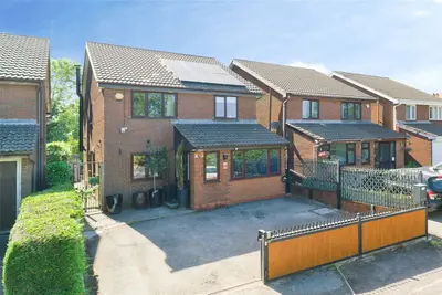 Stratford Road, Hockley Heath, B94