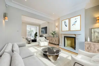 Walpole Street, London, SW3 4QP