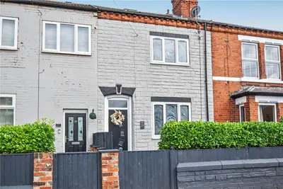 Pontefract Road, Castleford, WF10