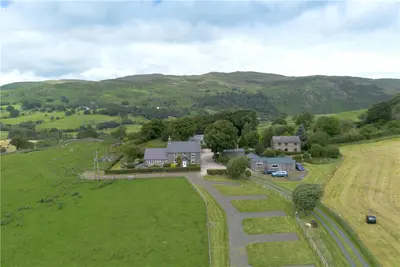 Sarnau, Bala, LL23