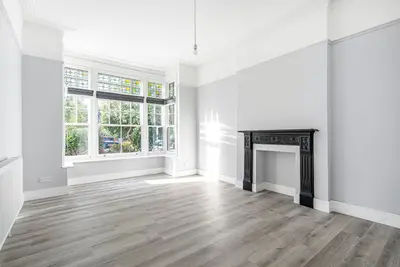 Lawn Crescent, Kew, TW9