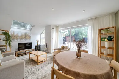 Brondesbury Road, London, NW6