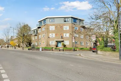 Neasden Lane, London, NW10