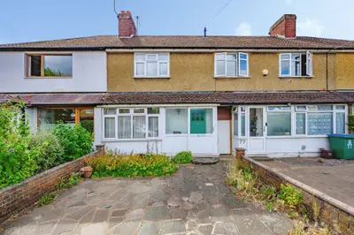 Briar Road, Watford, WD25