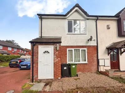 St Peters Mews, Rock Ferry, CH42