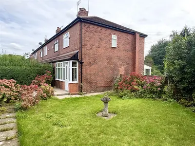 Middleton Road, Chadderton, OL9