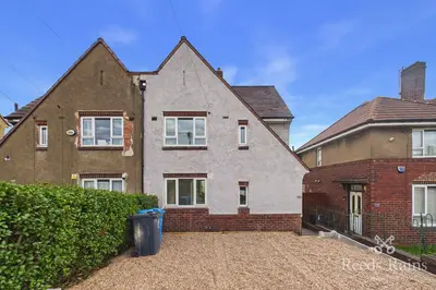 Pollard Crescent, Sheffield, S5