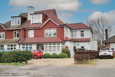 Peaks Hill, Purley, CR8