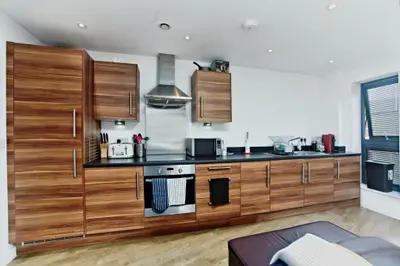 Garratt Lane, London, SW17