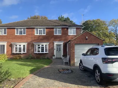 Anstey Brook, Weston Turville, AYLESBURY