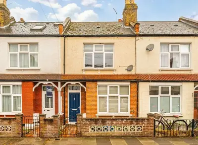 Manor Grove, Richmond, TW9