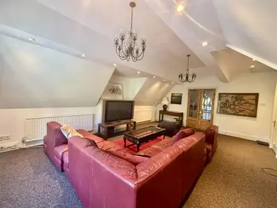Amesbury Road, B13