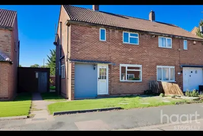 Littlefield Road, Luton, LU2