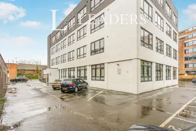Burrell Road, Haywards Heath, RH16