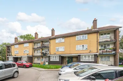 26b Pawsons Road, Croydon