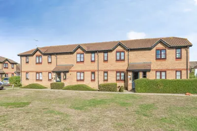 Ferro Road, Rainham, RM13