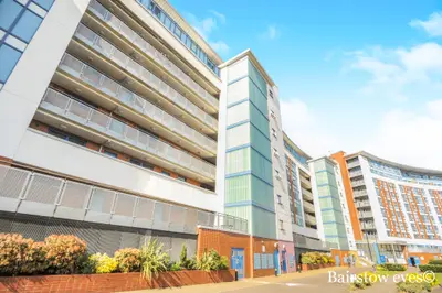 Roundwood Court, Bethnal Green, E2