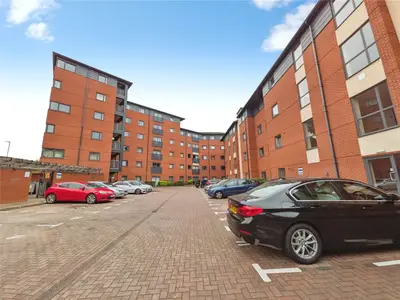 Broad Gauge Way, Wolverhampton, WV10