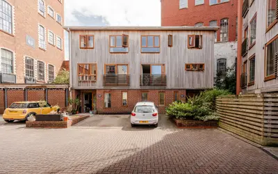 East Street, Bedminster, BS3