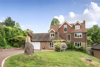 Abbotswood, Speen, HP27