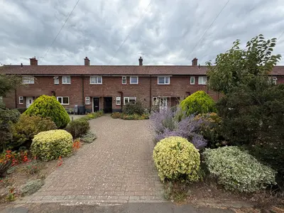 Vicarage Road, Felixstowe, Suffolk, IP11 2LR