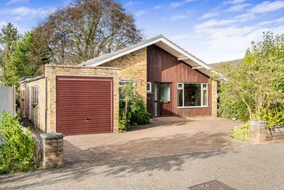 Honeypots Road, Woking, GU22