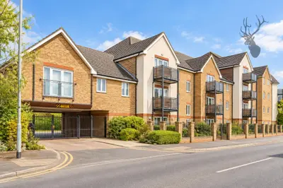 Epping New Road, Buckhurst Hill, IG9