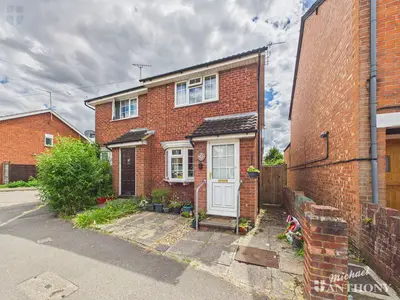 Willow Road, Aylesbury, HP19 9PX