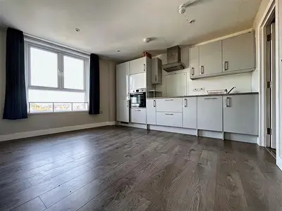 Milton Road, Worthing, BN11