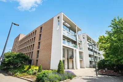 Booth Road, London, E16