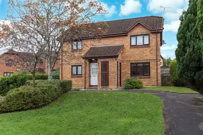Burnside Crescent, Clydebank, G81