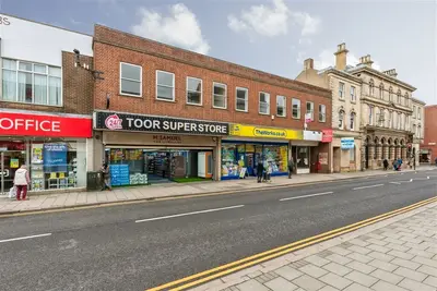 High Street, GRANTHAM