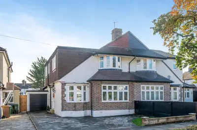 Frensham Road, London, SE9