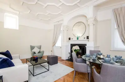 Earls Court Square, Earls Court, SW5