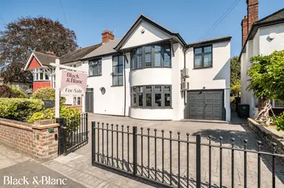 London Lane, Bromley, BR1