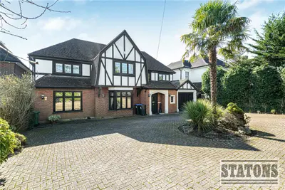 Waggon Road, Hadley Wood, Hertfordshire, EN4 0PP