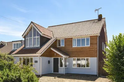 Spacious Family Home in Brancaster St