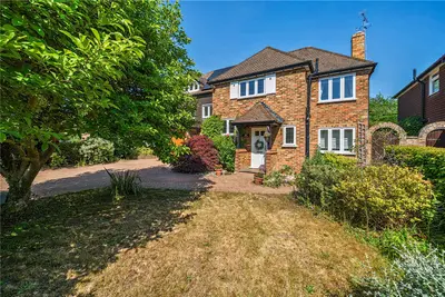 Bredward Close, Burnham, Slough, Buckinghamshire, SL1 7DL