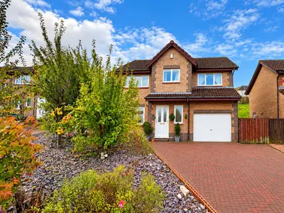 Lounsdale Avenue, Paisley, PA2