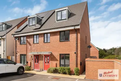 Guildford Avenue, Kingsmead, Milton Keynes, Buckinghamshire, MK4 4JZ