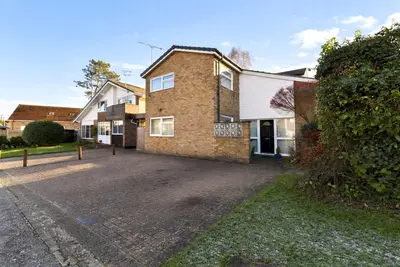 Whitney Drive, Stevenage, Herts, SG1 4BJ