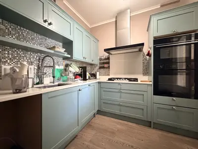 Farren Road, Northfield, B31