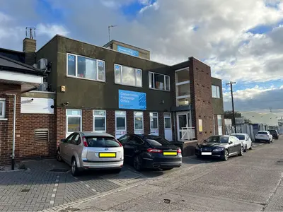 London Road, Grays, RM20