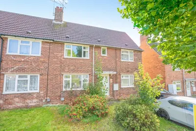 Hunloke Avenue, Chesterfield, S40