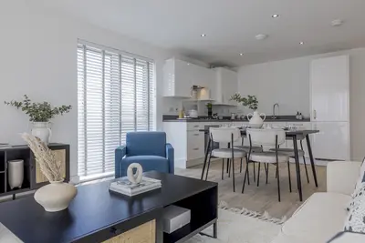 Gosforth Lane, Watford, WD19