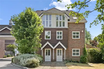 Pendenza, Cobham, Surrey, KT11