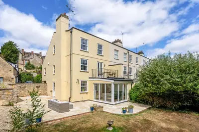 Silk Mill Lane, Winchcombe, Cheltenham, Gloucestershire, GL54 5HZ